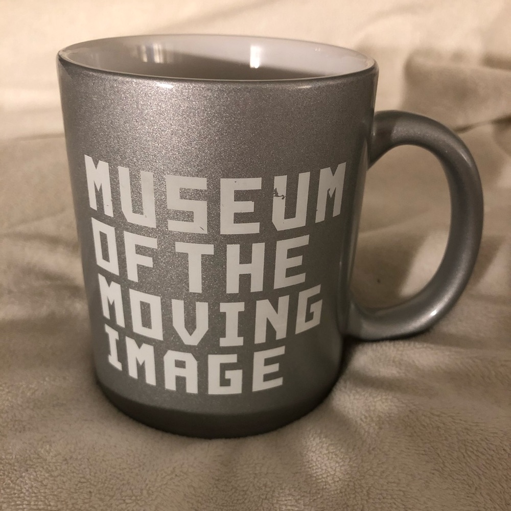 MOMI 🎬 Museum of the Moving Image Mug - Picture 2 of 7